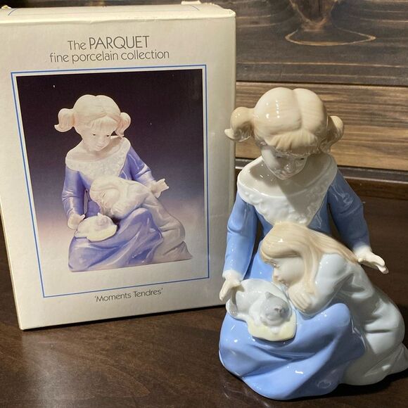 The Parquet Fine Porcelain Collection “Moments Tendres” - Picture 1 of 8